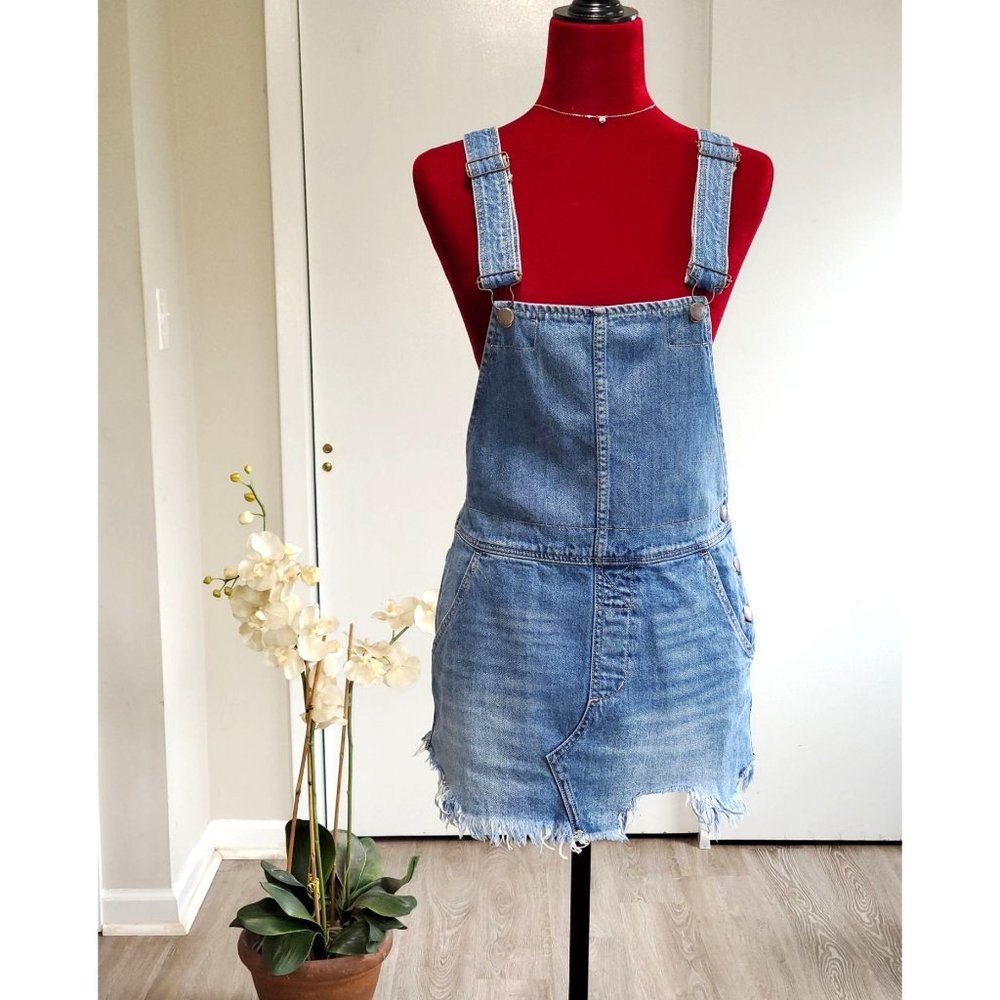 Free People Womens Torn Up Jumper Fray Hem Denim Overall Size 0 1314